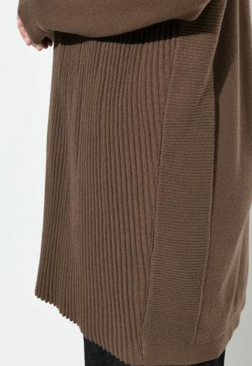 Длинный пуловер