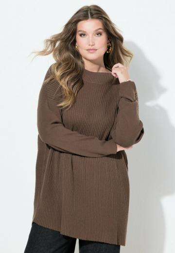 Длинный пуловер