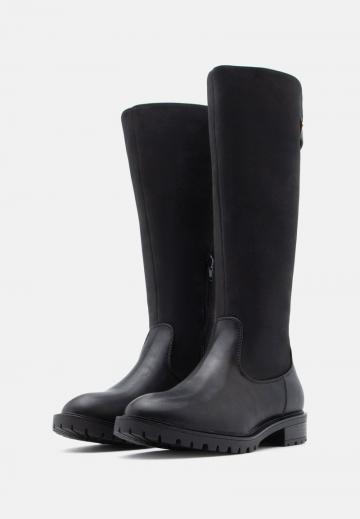 Широкие сапоги