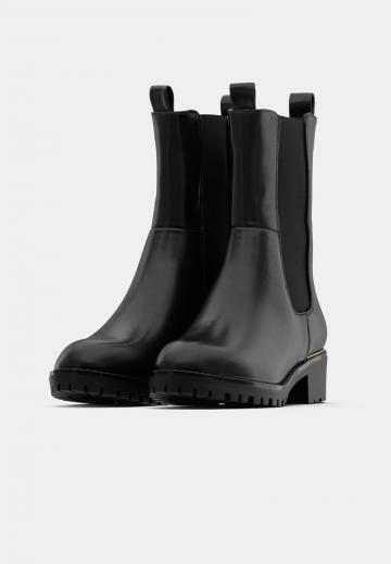 Широкие сапоги