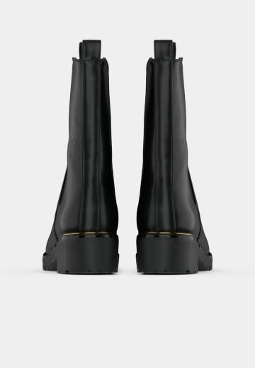 Широкие сапоги