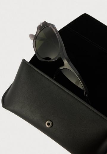 Солнечные очки