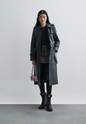 Ботинки на шнуровке