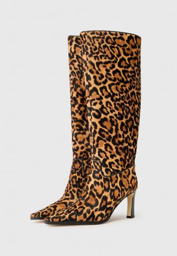 Высокие сапоги