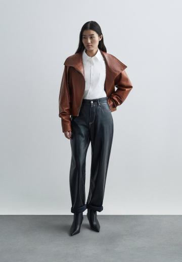 Высокие сапоги