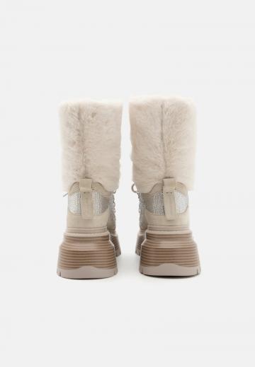 Гандбольные кроссовки