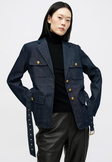 Блейзер с накладными карманами