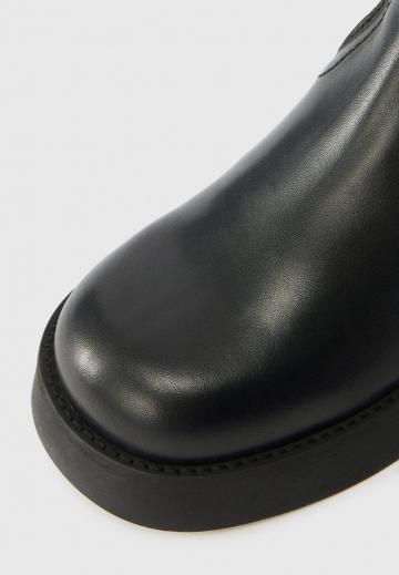 Полусапожки на платформе