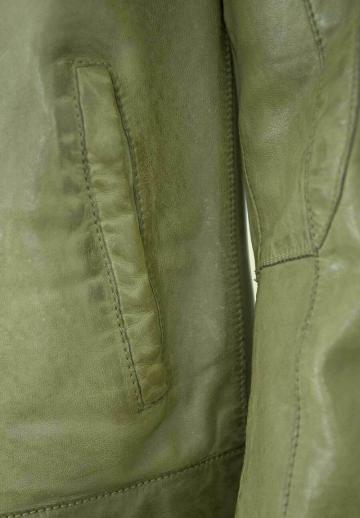 Кожаная куртка