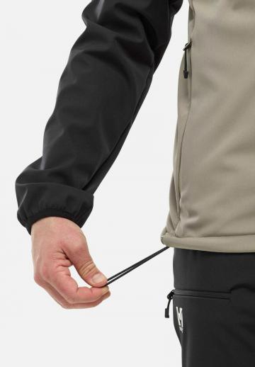 Спортивная куртка