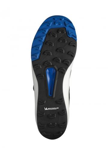 Беговые кроссовки