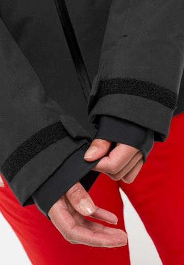 Спортивная куртка