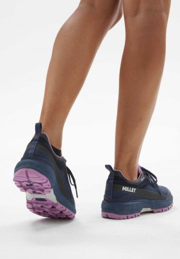 Походные ботинки