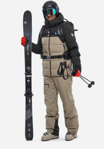 Сноубордическая куртка