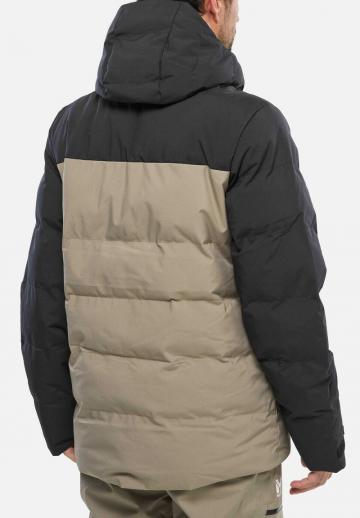 Сноубордическая куртка