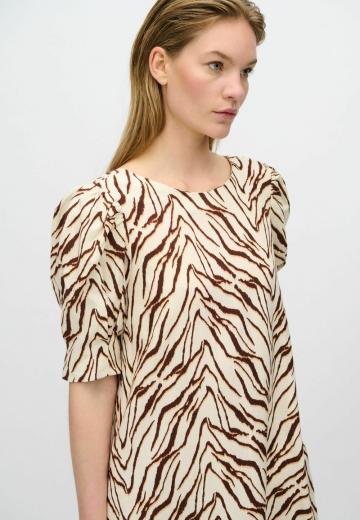 Короткое платье