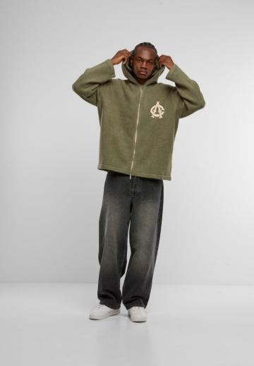 Вязаная кофта