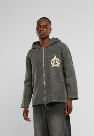 Вязаная кофта