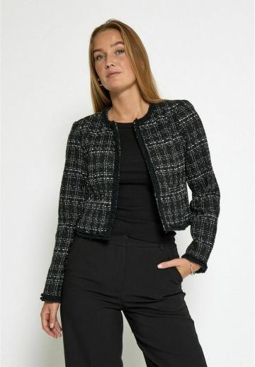 Короткий блейзер