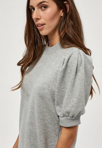 Короткое платье