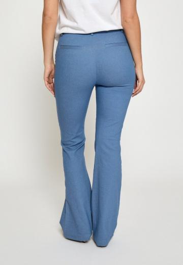 Клешеные брюки