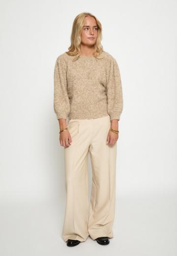 Пуловер с рукавом три четверти