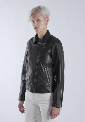 Байкерская куртка