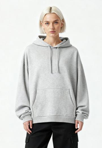 Пуловер с капюшоном