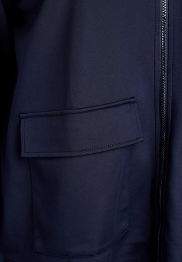 Спортивная куртка