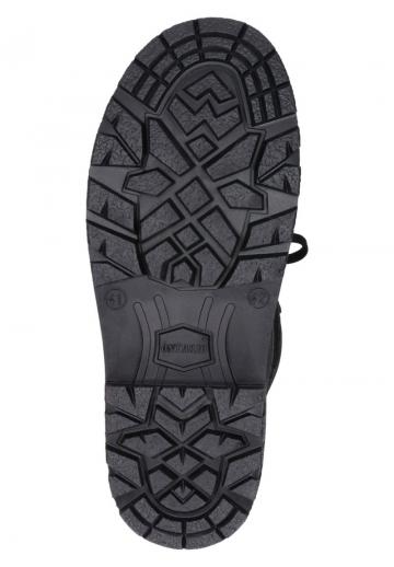 Походные ботинки