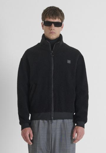 Флисовая куртка