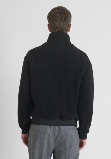 Флисовая куртка