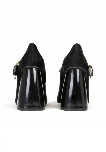 Туфли с ремешком