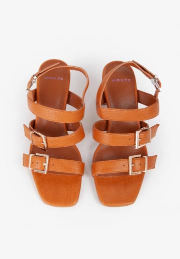 Гандбольные кроссовки