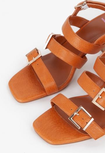 Гандбольные кроссовки