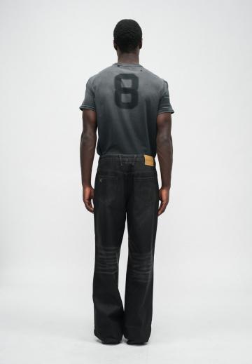 Прямые джинсы