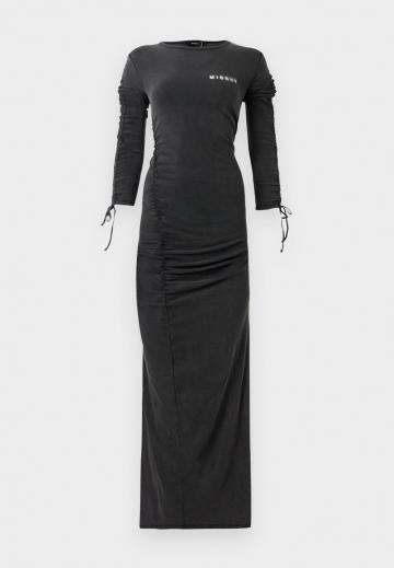 Длинное платье