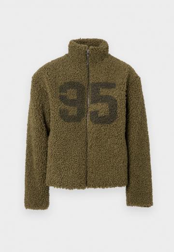 Флисовая куртка
