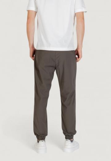 Спортивные штаны