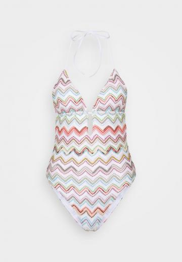 Слитный купальник