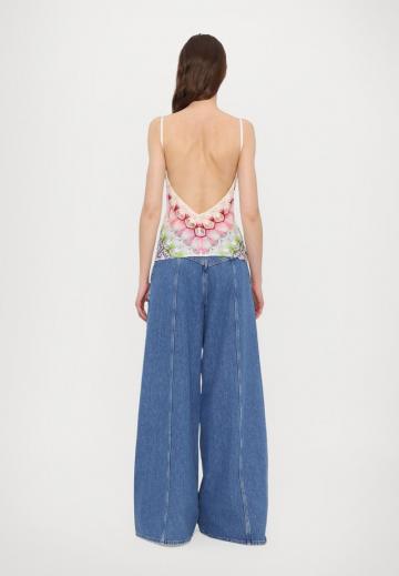 Топ на бретельках