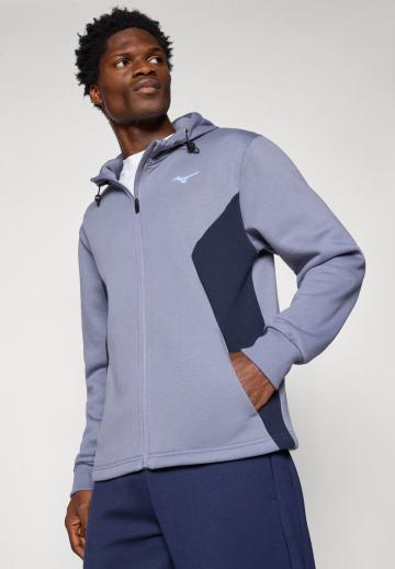 Спортивная кофта