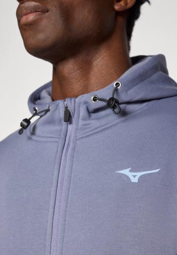 Спортивная кофта