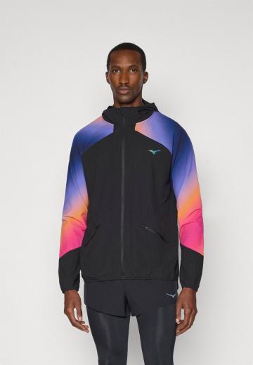 Спортивная куртка