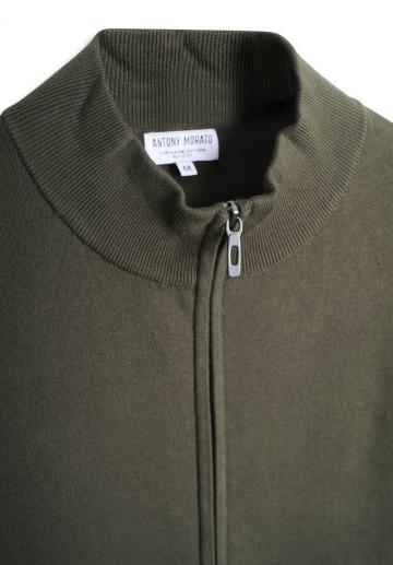 Вязаная кофта