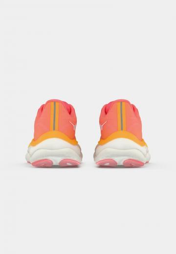 Беговые кроссовки