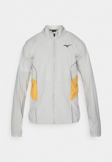 Спортивная куртка