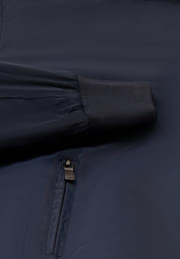 Куртка бомбер