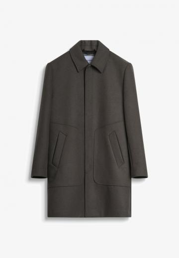 Короткое пальто