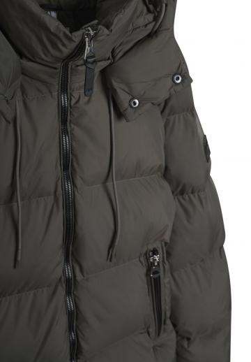 Зимняя куртка